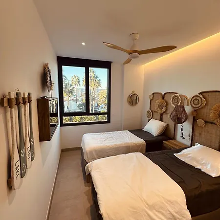 House - Penthouse With Private Rooftop Terrace Apartment *