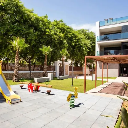 Apartment House - Penthouse With Private Rooftop Terrace